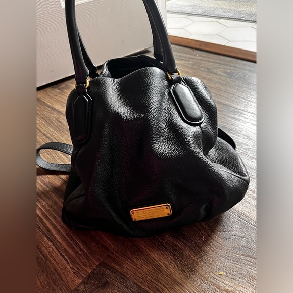 Beautiful Marc Jacobs Bag - Picture 4 of 11